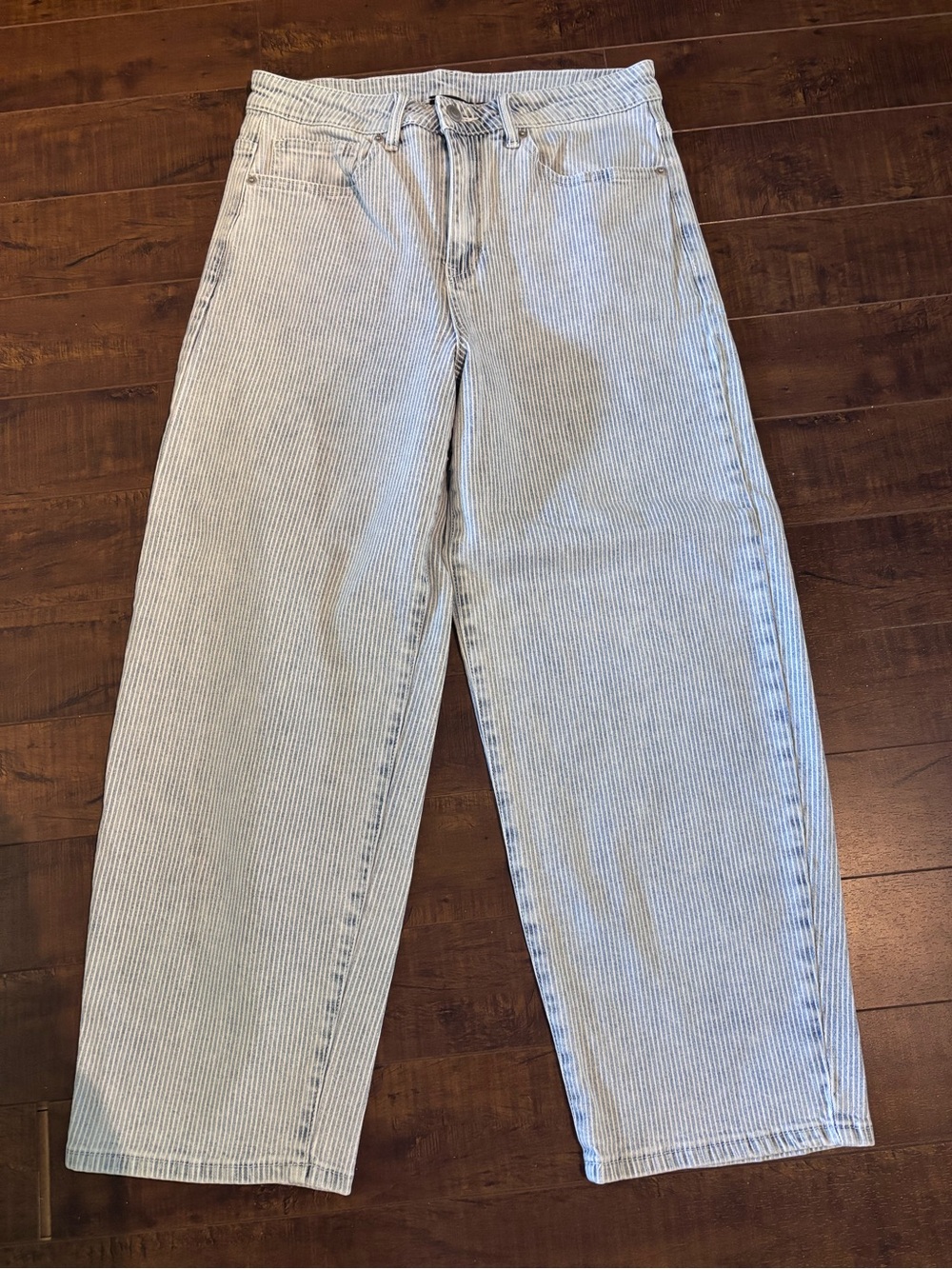 RD Style Light Blue Pinstripe barrel-leg Jeans